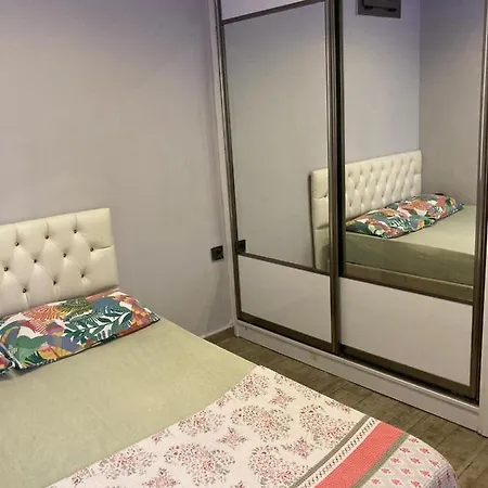 Yagiz Apart Çeşme