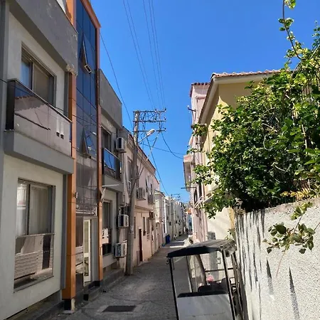 Yagiz Apart Çeşme