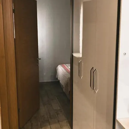 Yagiz Apart Çeşme